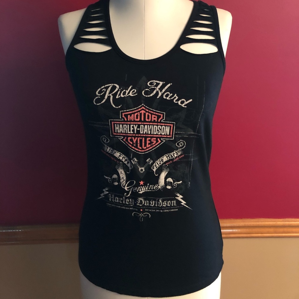 Sexy Harley-Davidson tank